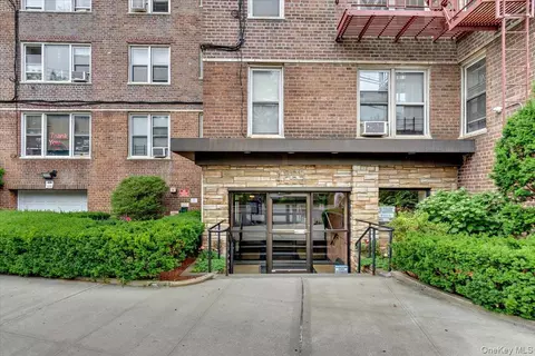 4265 Webster Ave #7C, New York, NY 10470
