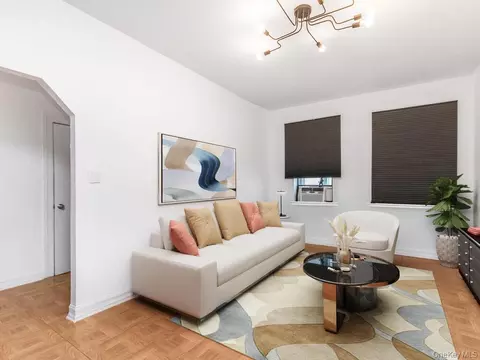 Living - 805 E 182nd St #4E, New York, NY 10460 photo 2 of 4