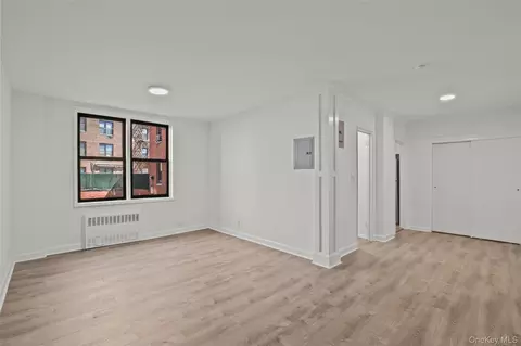 555 Bronx River Rd #1J, Yonkers, NY 10704