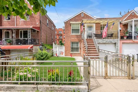 2711 Young Ave, New York, NY 10469