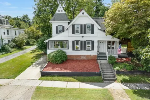 21 Forbus St, Poughkeepsie, NY 12601