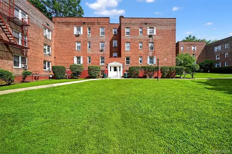 160 Ravine Ave #1D, Yonkers, NY 10701