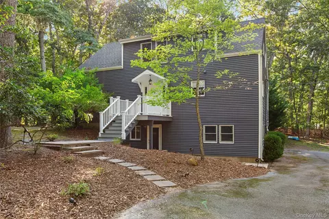 2120 Brigantine Dr, Southold, NY 11971