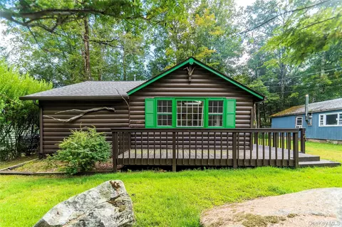 74 W Read Ave, Bethel, NY 12720