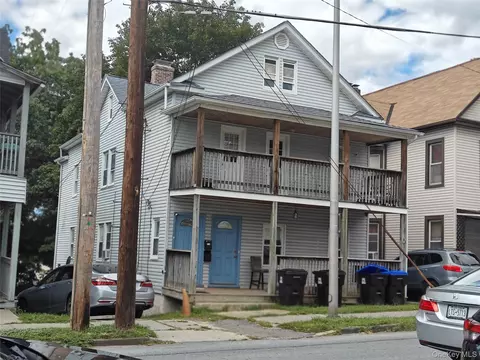 130 N Clinton St, Poughkeepsie, NY 12601