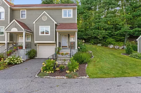 903 Kensington Way, Mount Kisco, NY 10549