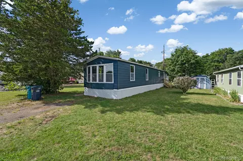 759 Tarrytown Ln, Walden, NY 12586