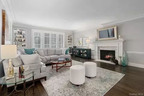 10 Brooklands #1E, Yonkers, NY 10708