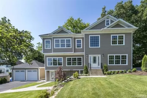 243 Birchwood Ave, Clarkstown, NY 10960