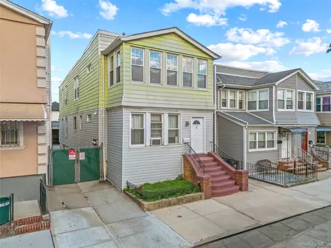 91-49 86th St, New York, NY 11421