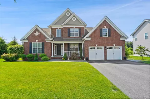 5 W Van Buren Way, East Fishkill, NY 12533