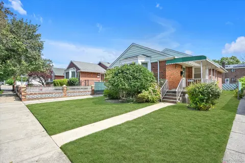 82-11 232nd St, New York, NY 11427