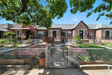 5958 69th Pl, New York, NY 11378