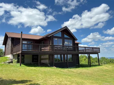 187 Mount Jefferson Rd, Stamford, NY 12167