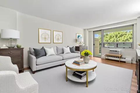 Living - 61-15 97th St #2D, New York, NY 11375 photo 4 of 4