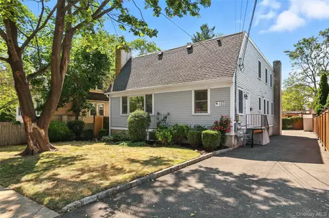 134-136 Dearborn Ave, Rye, NY 10580