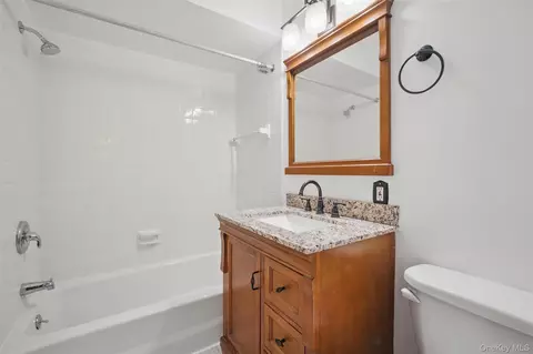Bath - 201 Commons Way UNIT E, Fishkill, NY 12524 photo 1 of 1