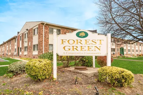 2449 Union Blvd # F, Islip, NY 11751