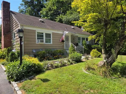 810 Fenimore Rd, Mamaroneck, NY 10543