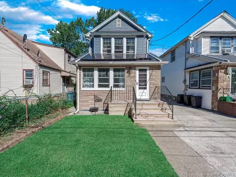 191-07 121st Ave, New York, NY 11412