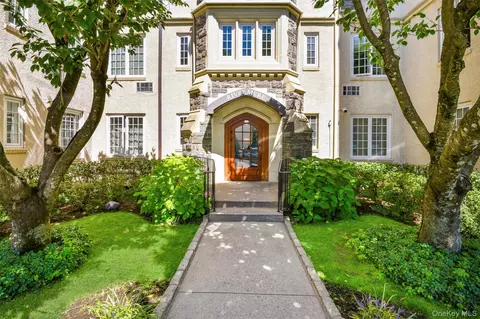 1 Rivermere #1G, Bronxville, NY 10708