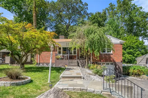 53 Park Ave, Ossining, NY 10562