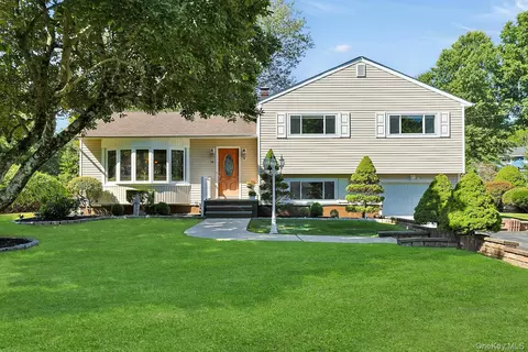 34 Ganung Dr, Ossining, NY 10562