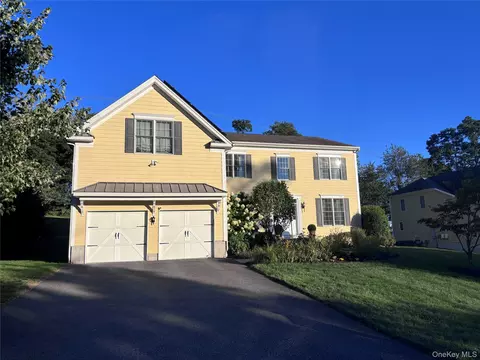 29 Cheshire Ln, Greenburgh, NY 10583