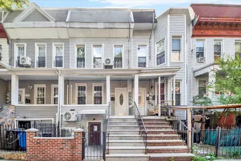 1266 Findlay Ave, New York, NY 10456