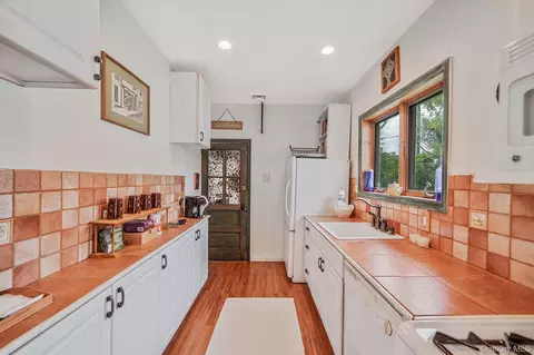 Kitchen - 25 Patchogue St, Patchogue, NY 11772 photo 2 of 2