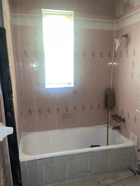 202 E 96th St, Brooklyn, NY 11212 photo 6