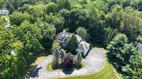 169 Cherry St, Katonah, NY 10536