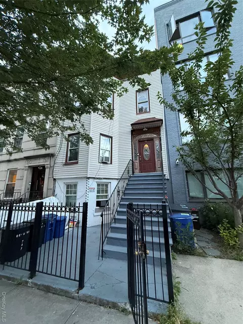 727 Decatur St, Brooklyn, NY 11233