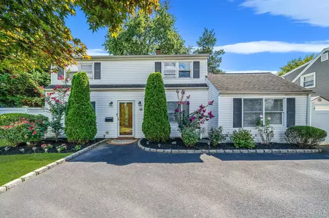 56 Cliff Ln, Levittown, NY 11756