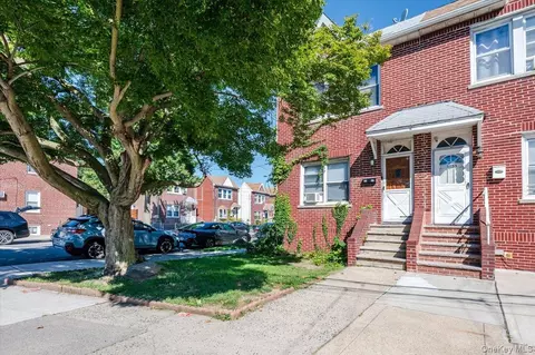 3031 Coddington Ave, New York, NY 10461