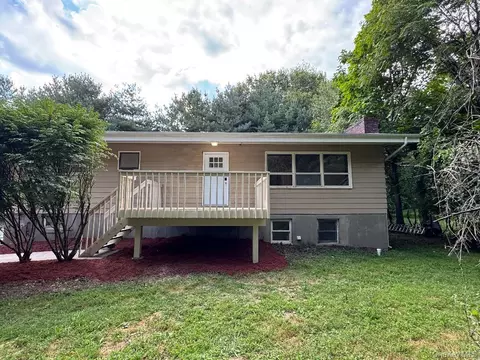 170 Leber Rd, Orangetown, NY 10913