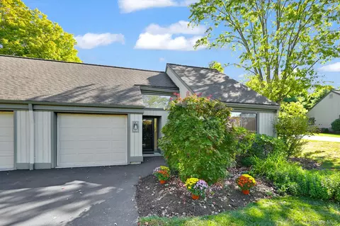 513 Heritage Hls #E, Somers, NY 10589