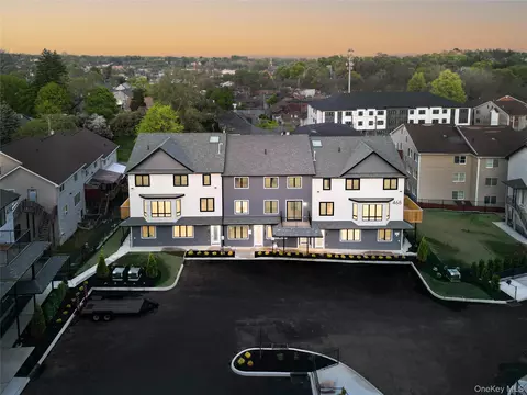468 W Central Ave #112, Ramapo, NY 10977