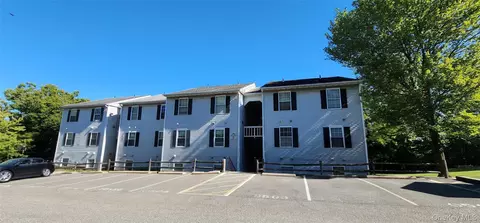 5 Lexington Hl #3, Monroe, NY 10926