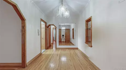 65-41 Booth St #4A, Rego Park, NY 11374
