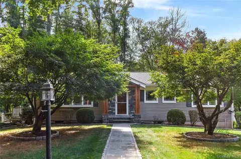 350 Spring St, Mount Kisco, NY 10549