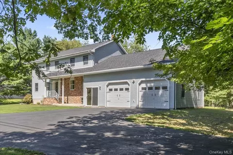 29 Stone Mountain Rd, Cairo, NY 12473