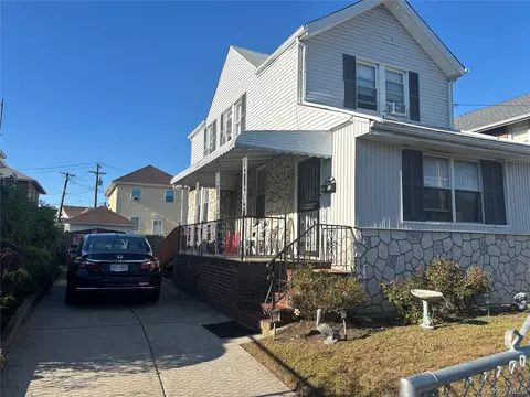 2412 Deerfield Rd, Far Rockaway, NY 11691