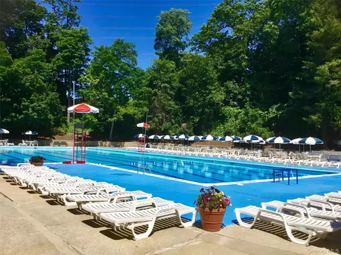 3 Sadore Ln #1A, Yonkers, NY 10710