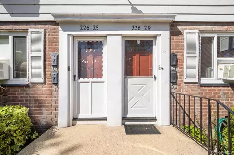 226-29 Manor Rd #UPPER, New York, NY 11427