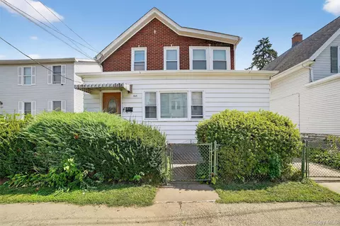 305 N Terrace Ave, Mount Vernon, NY 10550