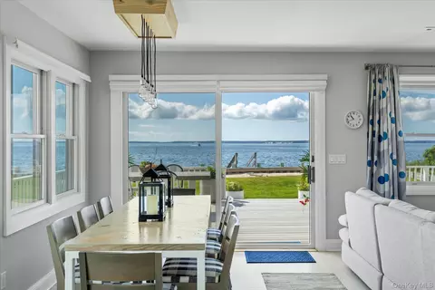 4415 Camp Mineola Rd, Mattituck, NY 11952