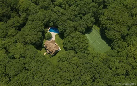 9 Ely Brook To Hands Creek Rd, East Hampton, NY 11937