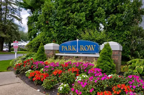 85 Sprucewood Blvd, Central Islip, NY 11722