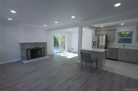 416 Bronxville Rd, Bronxville, NY 10708